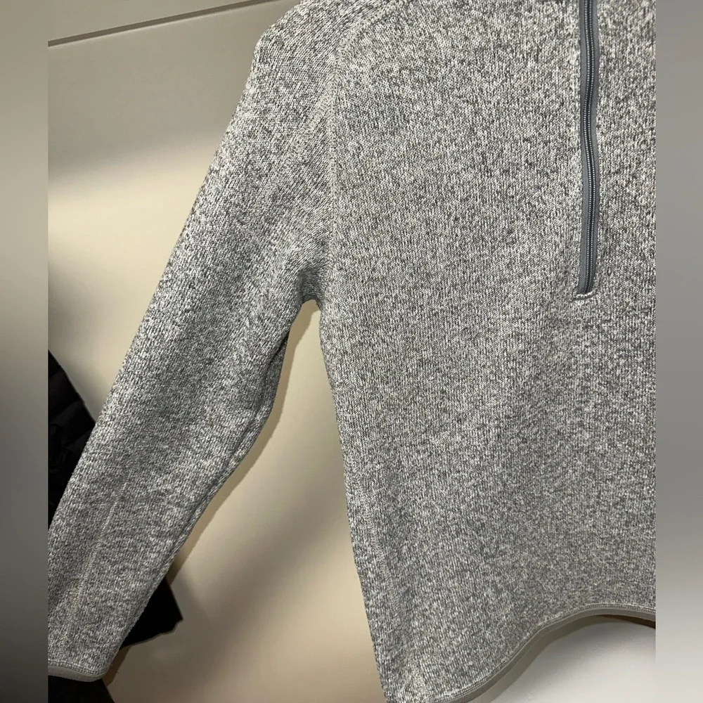Women’s Small Gray Patagonia Fleece - Picture 7 of 12